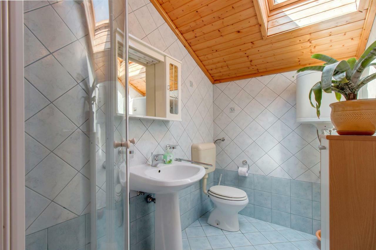 Apartment Danilo Mali Losinj Exterior photo